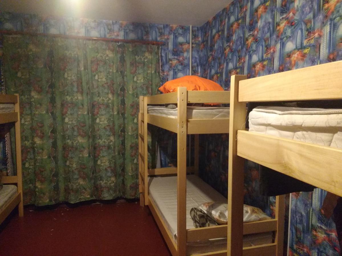 Yourhostel Khar'Kovskii Kiev Bagian luar foto